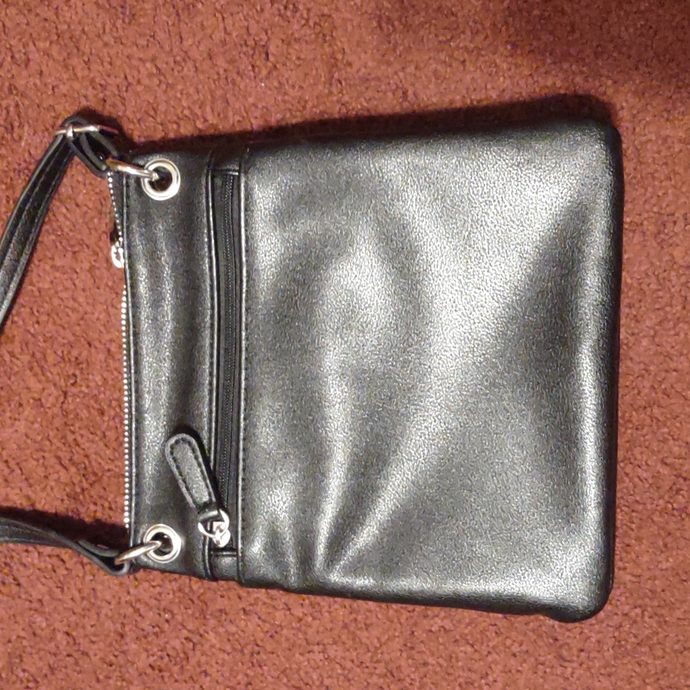 Crossbody leather looking purse. - Picture 5 of 9